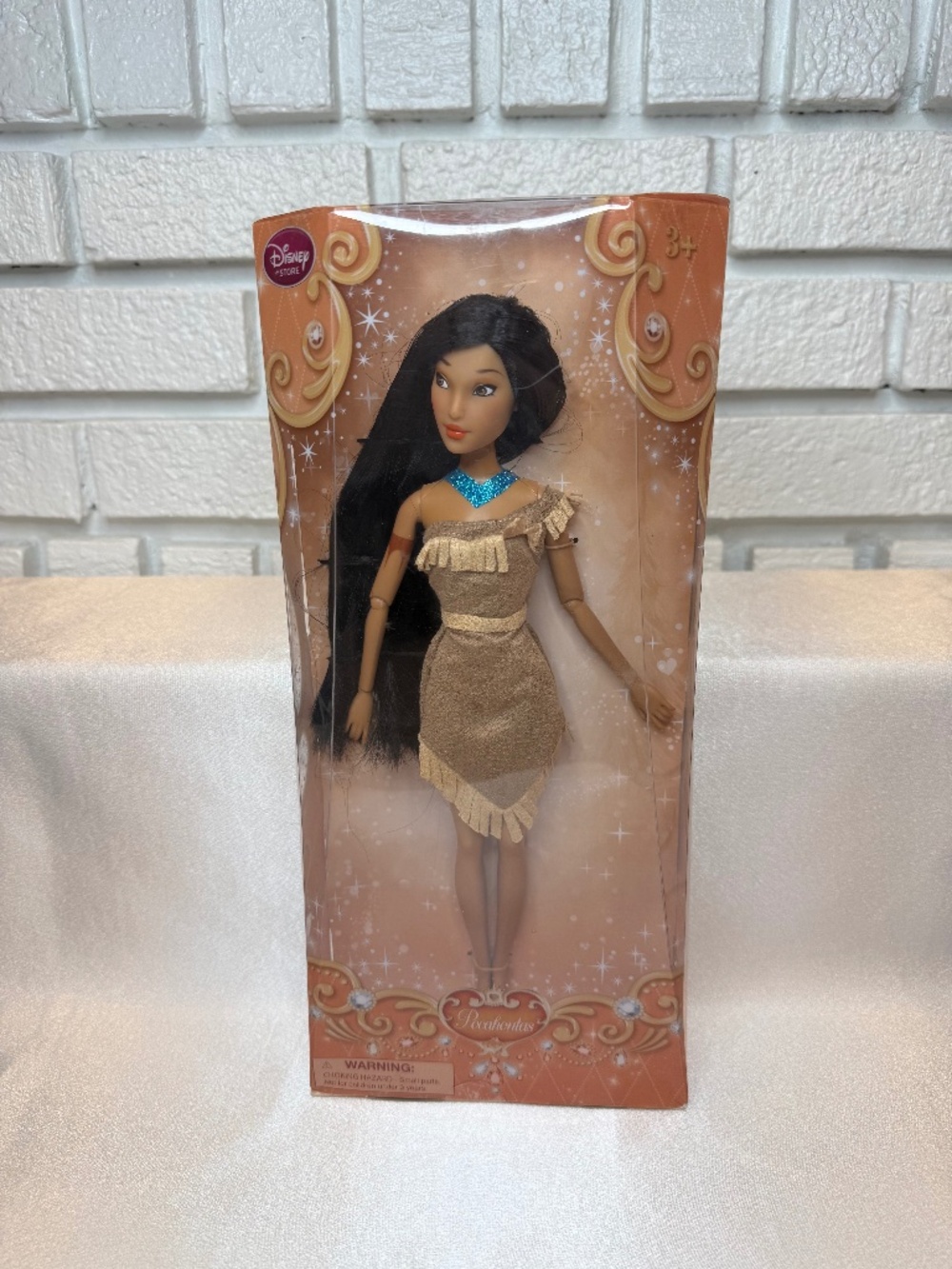 Disney Store Classic Princess Pocahontas Doll in Box